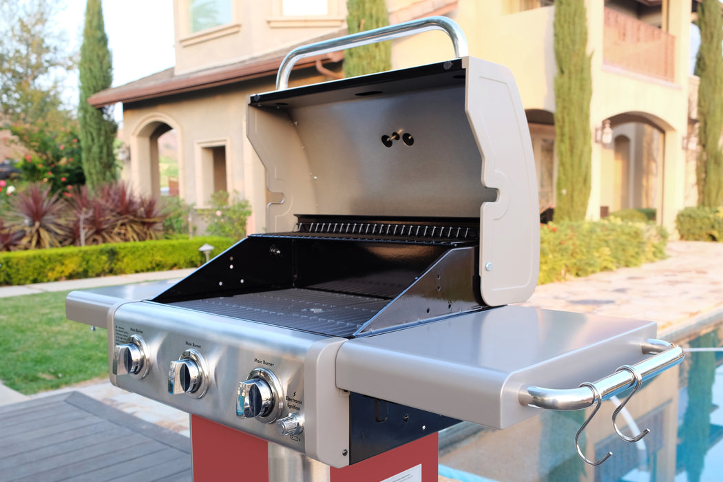 Kenmore 3 Burner Pedestal Gas Grill Red